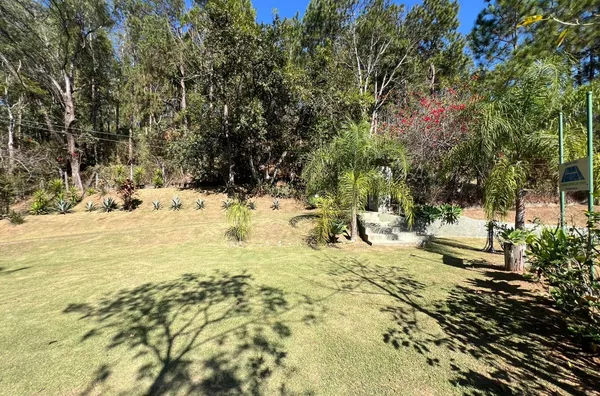 Linda área à venda no Jardim Santa Helena! Amparo