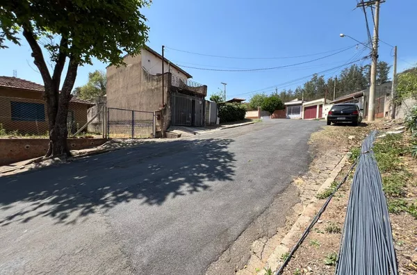 Excelente terreno c/ 180m² no Jardim Figueira! Amparo-SP - Foto 5