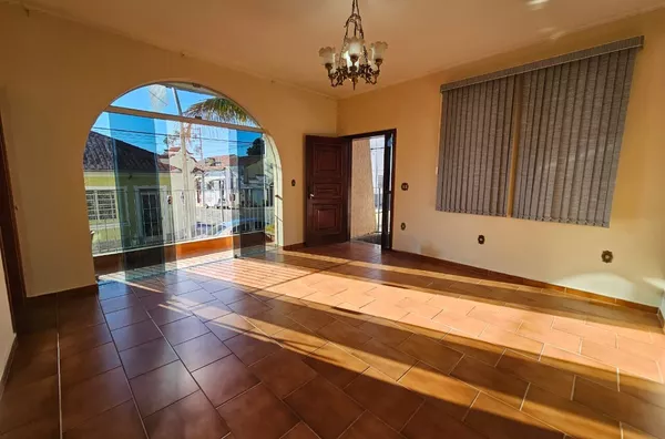 Casa em excelente localização! Centro, Amparo/SP