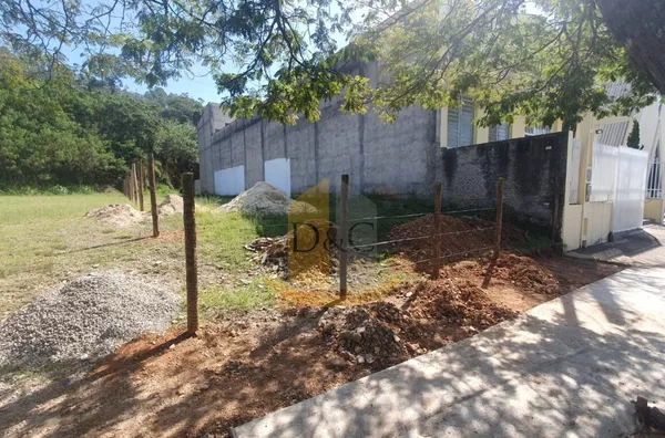Terreno comercial no Jardim Camandocaia! 510m² 