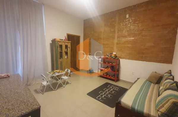 Imóvel Comercial c/ 04 salas no Centro! Amparo-SP