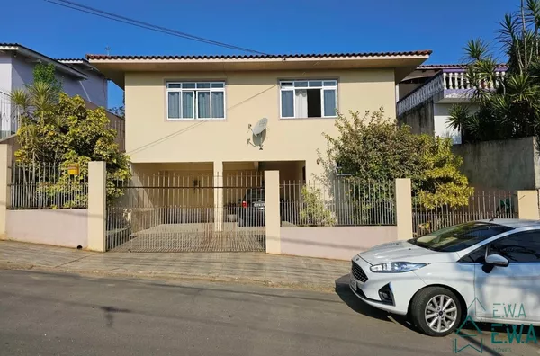 Casa para venda, 3 quarto(s),  Ipiranga, São José