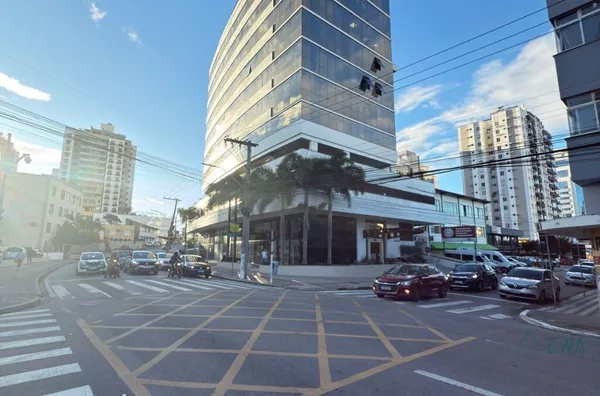Sala comercial em andar para aluguel,  Estreito, Florianópolis