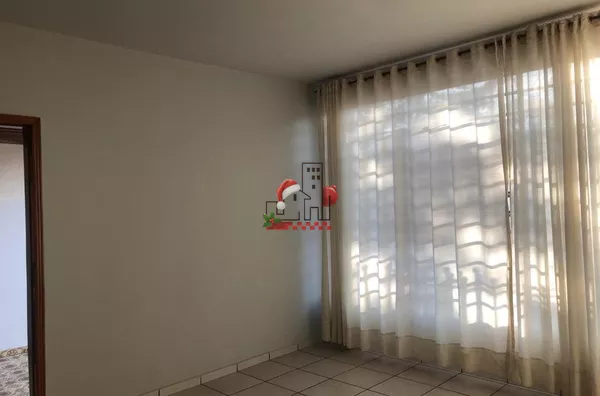 CASA - JD. PAULISTA À VENDA