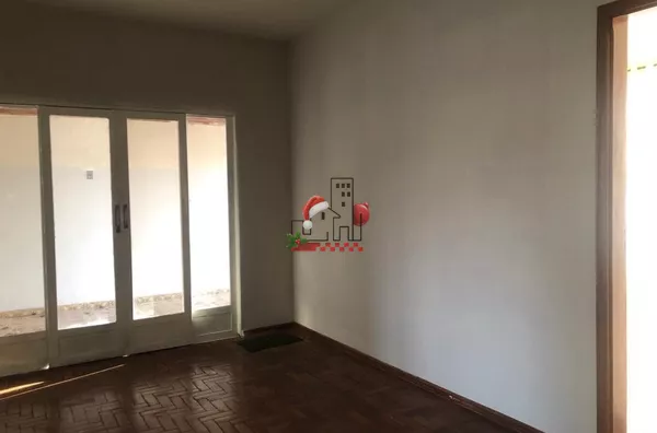 CASA - JD. PAULISTA À VENDA