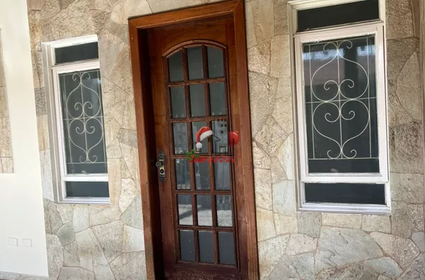 Casa à venda no centro 