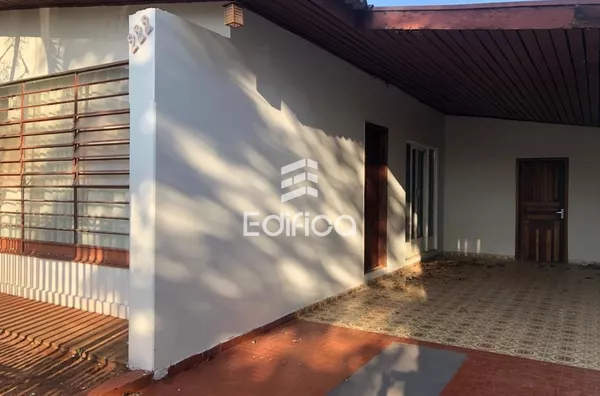 CASA - JD. PAULISTA À VENDA