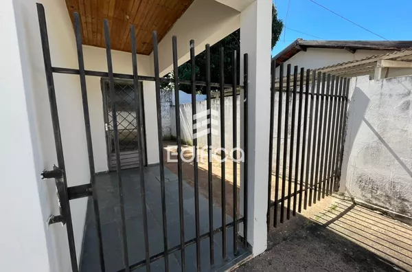 Casa para aluguel- Centro