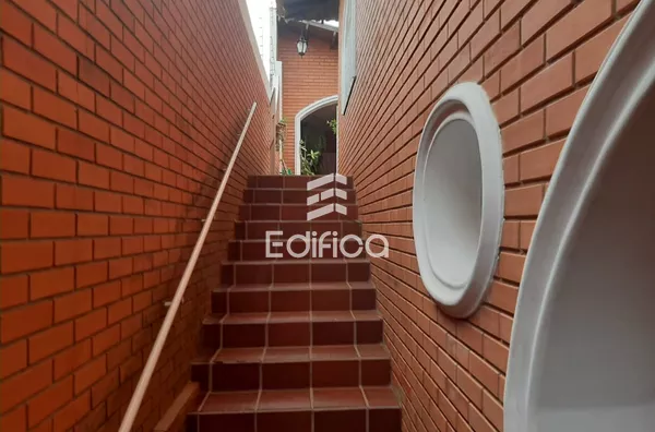 Casa à venda no centro