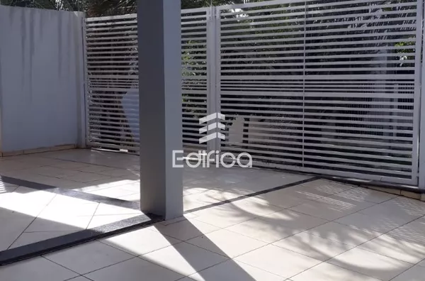 Sobrado à venda- Jardim Los Angeles