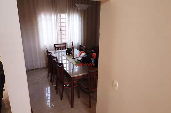 Sobrado para venda, 4 quarto(s),  Centro, Paranavaí