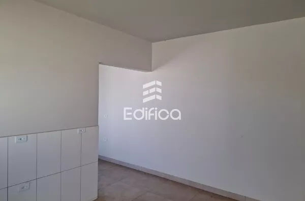 Casa à venda- Jardim Oásis