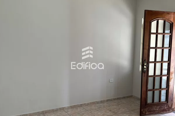 Casa à venda no centro 