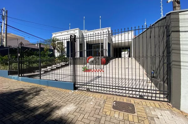 Casa para aluguel comercial ou Residencial,  Centro, Paranavaí