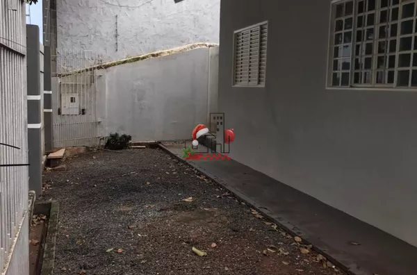 Casa à venda- Jardim Maravilha