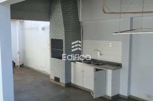 Casa/ Imóvel comercial para venda e aluguel, Centro