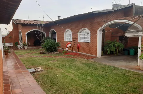 Casa à venda no centro