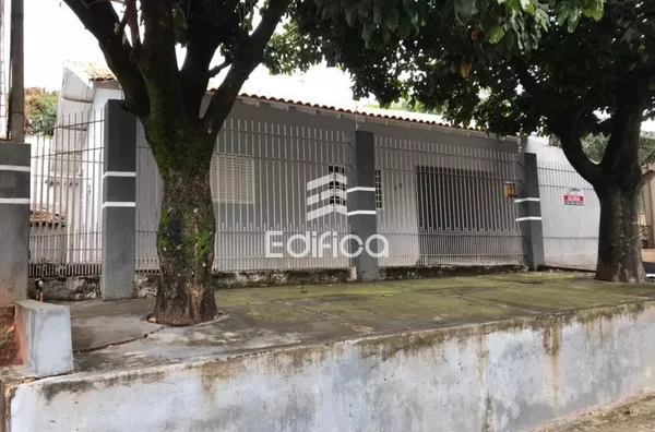 Casa à venda- Jardim Maravilha