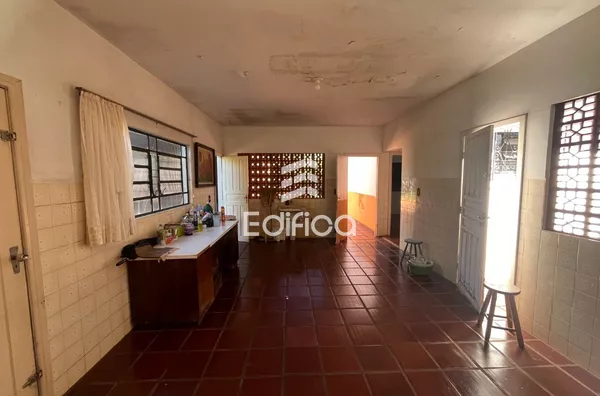 Casa para venda e aluguel, Centro, Paranavaí - Foto 14