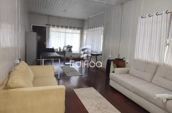 Casa de madeira para venda - Centro - paranavaí