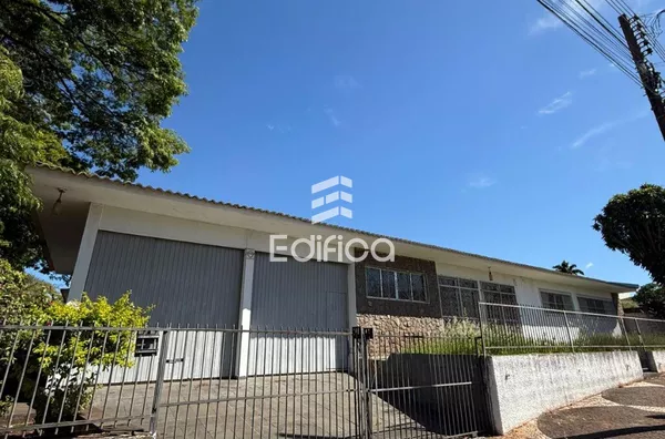 Casa para venda, 5 quarto(s),  Centro, Paranavaí