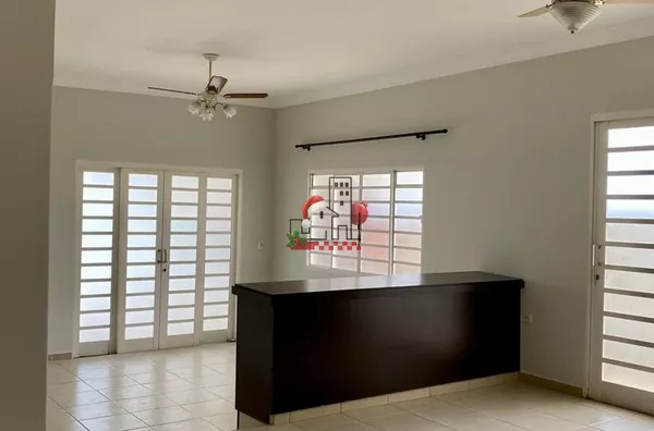 Casa em condomínio para venda 