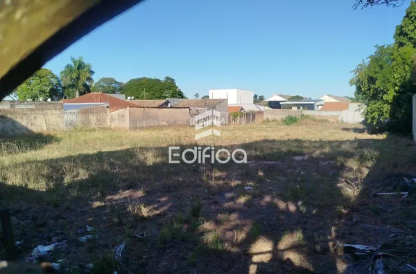 Terreno à venda- Centro da cidade
