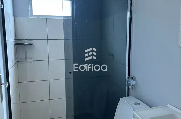  Casa para venda , com 03 quartos