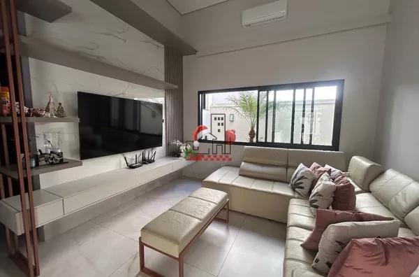 Casa em condomínio à venda