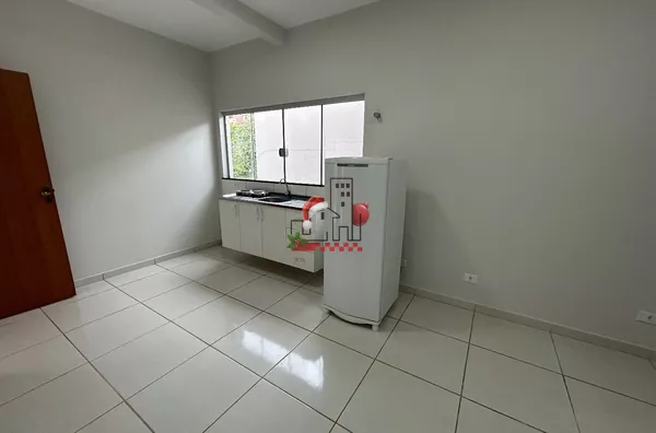 Kitnet Semi mobiliada- Centro 