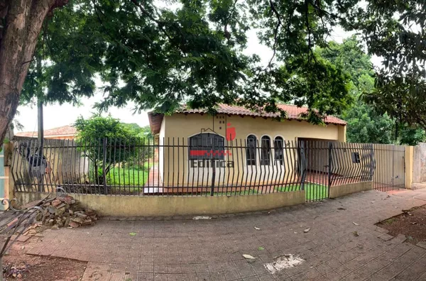 IMÓVEL À VENDA EM MARINGÁ