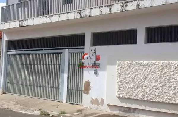 Sobrado para venda, 3 quarto(s),  Conjunto Residencial Frei Fidelis, Botucatu