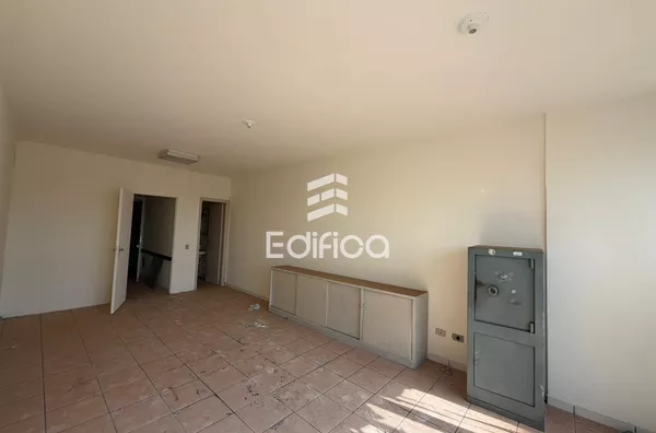 Sala comercial em andar para aluguel,  Centro, Paranavaí