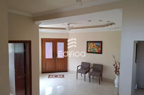 Sobrado para venda, 4 quarto(s),  Centro, Paranavaí