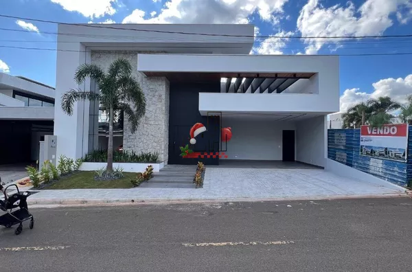 Casa à venda em condomínio 