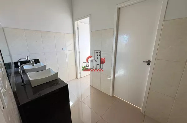 Salas comerciais em andar para aluguel,  Centro, Paranavaí