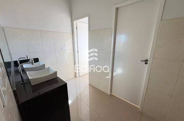 Salas comerciais em andar para aluguel,  Centro, Paranavaí