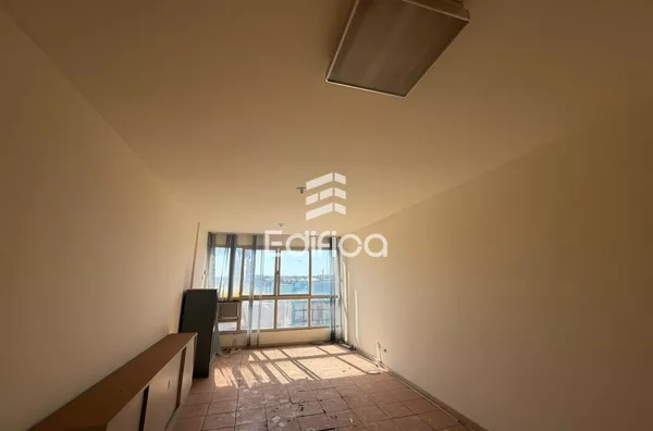 Sala comercial em andar para aluguel,  Centro, Paranavaí