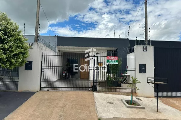 Casa para venda, 2 quarto(s),  Parque Dos Ipês, Paranavaí