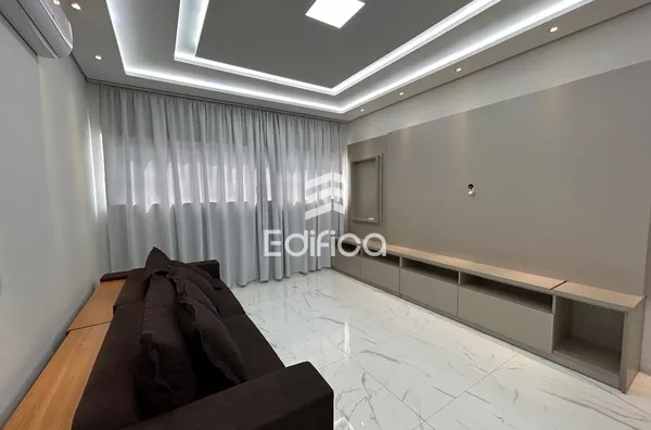 CASA À VENDA EM CONDOMÍNIO