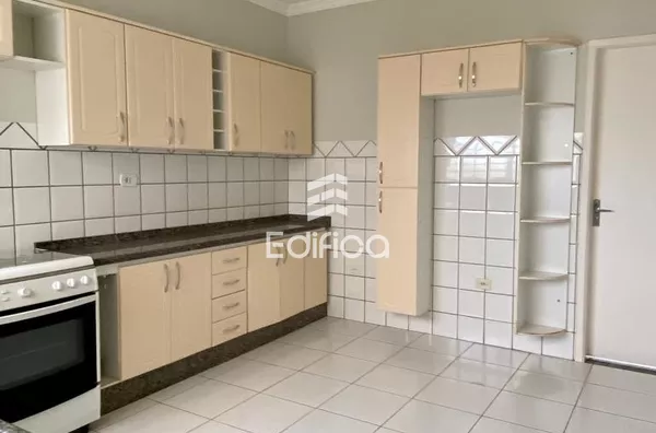 Casa em condomínio para venda 