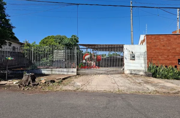 Terreno com barracão para venda,  Jardim Aeroporto, Paranavaí