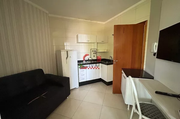 Kitinete / conjugados para aluguel,  Centro, Paranavaí