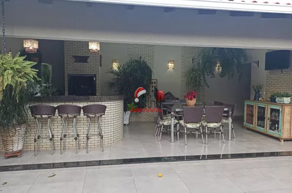 Casa à venda no Jardim Simara, Paranavaí