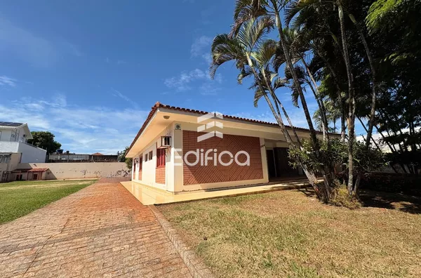 Casa Comercial para aluguel, Centro, Paranavaí