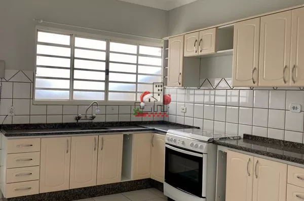 Casa em condomínio para venda 