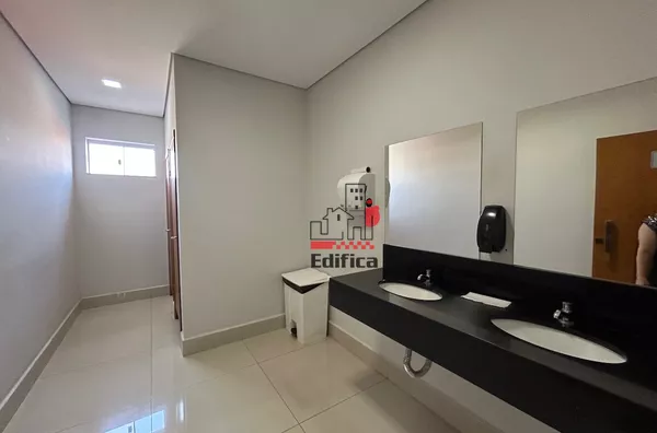 Sala comercial em andar para aluguel, no centro , Paranavaí