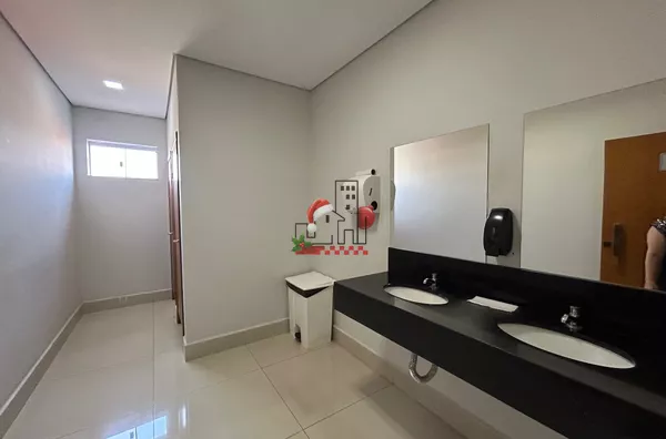 Sala comercial em andar para aluguel, no centro , Paranavaí