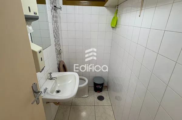 Sala comercial em andar para aluguel,  Centro, Paranavaí