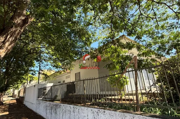 Casa para venda, 5 quarto(s),  Centro, Paranavaí